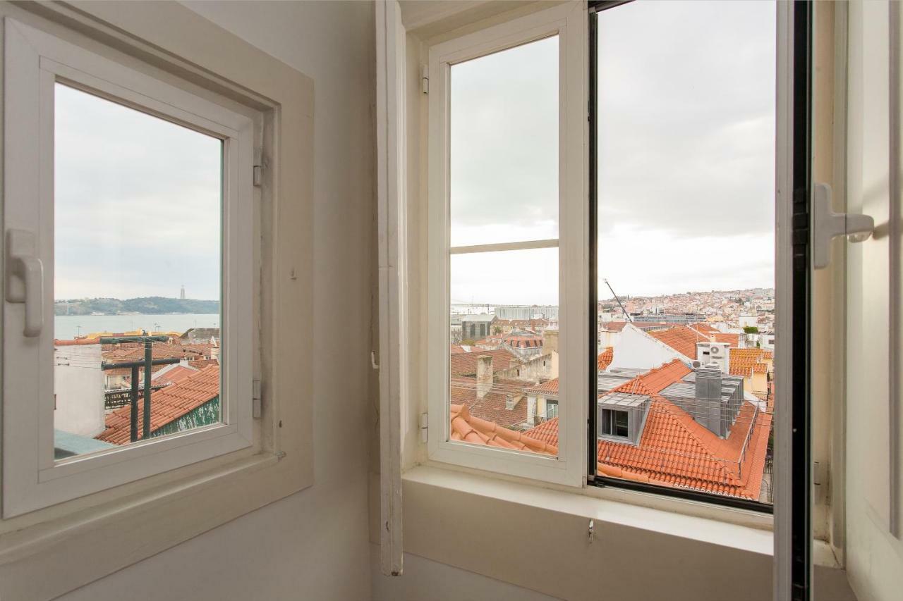 Ferienwohnung Bairro Alto-Chiado 2 Bdr Beautifull View Lissabon Exterior foto